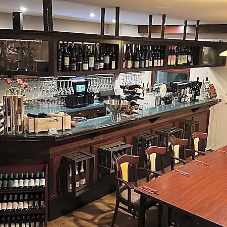 Ritters Weinstuben Hotel
