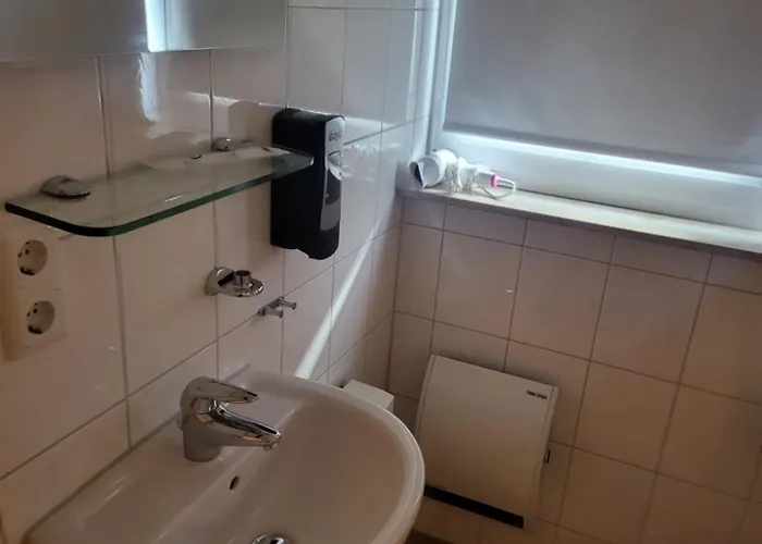 Ritters Weinstuben Hotell *